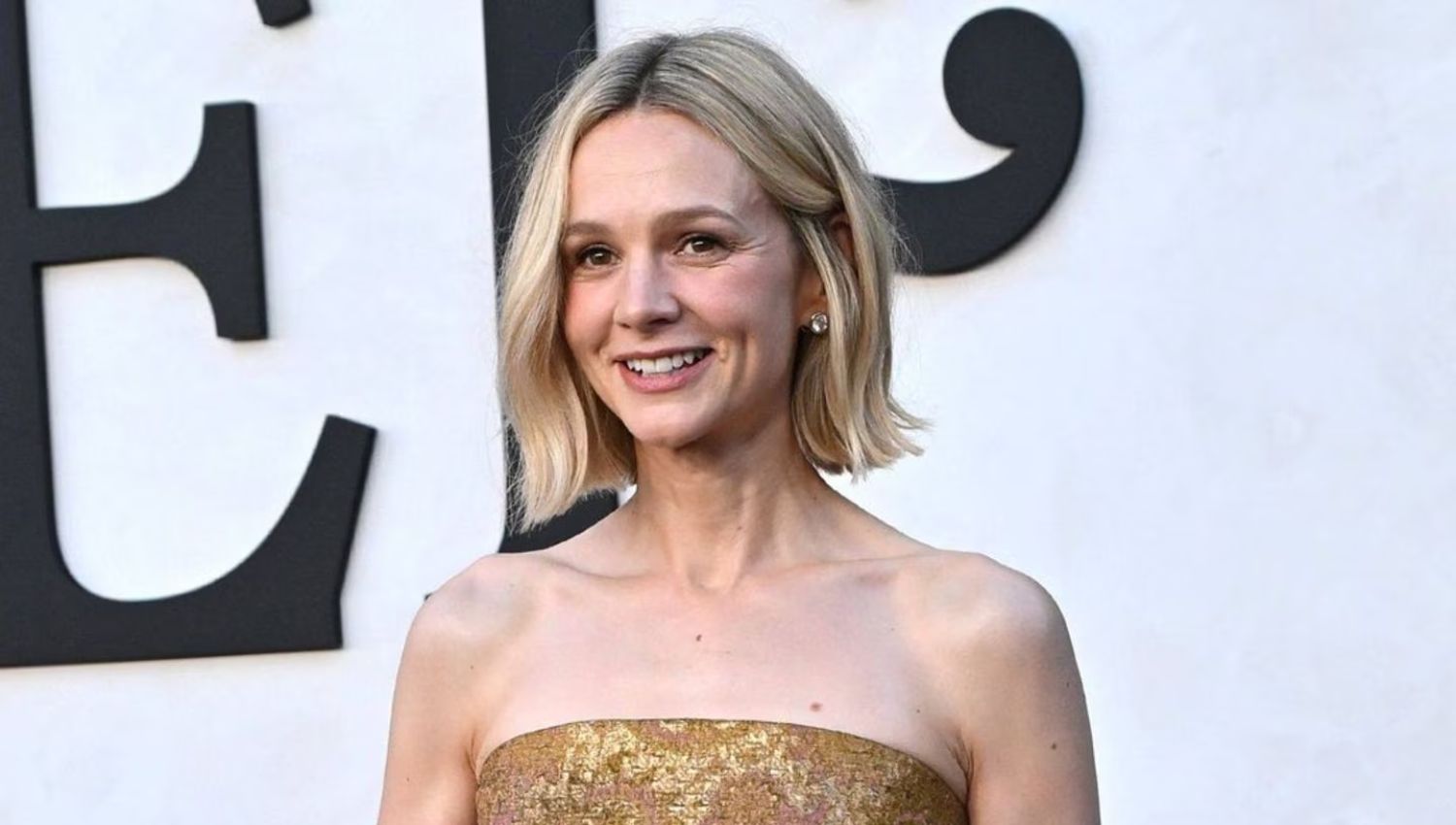 The waterfall bob is having a moment, and Carey Mulligan and Emma Stone are the reason