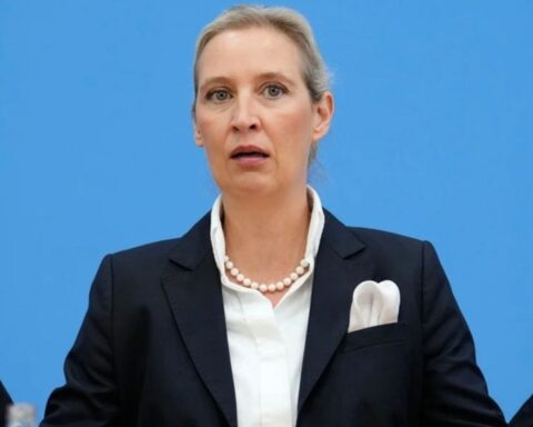 saxony anhalt afd eu funds freeze claims